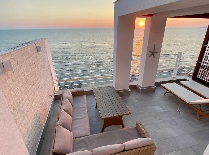 Luxury Penthouse With Full Sea View