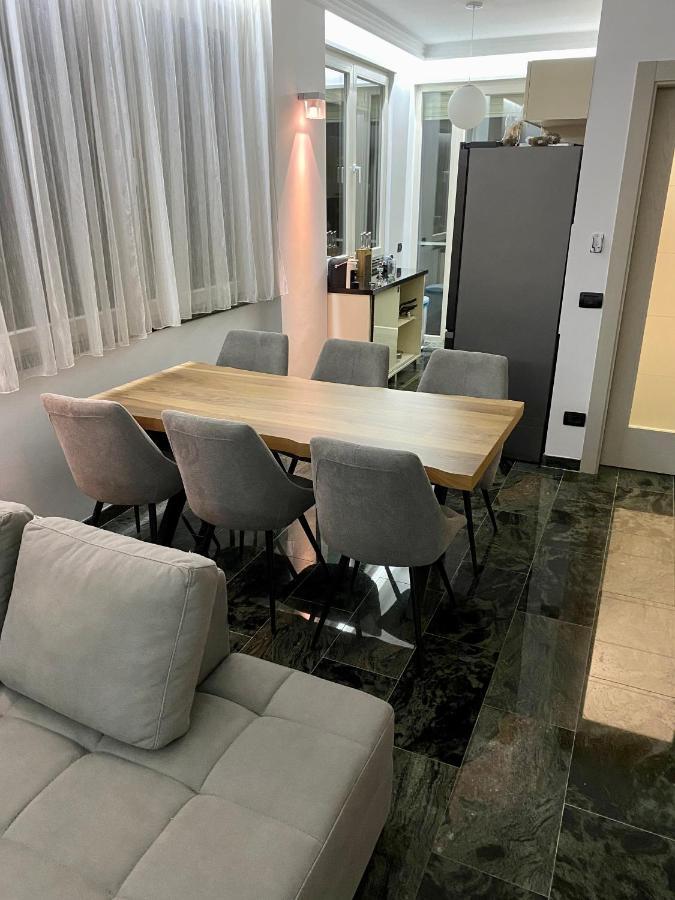 Luxury Penthouse With Full Sea View Apartament